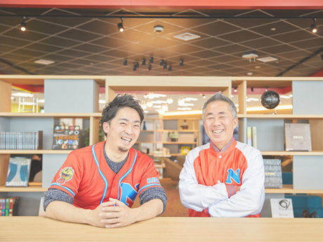 森口拓真さん（左）と岸本好弘さん